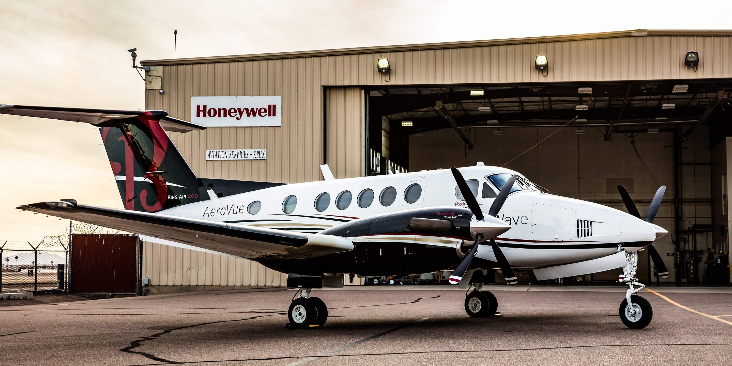 BendixKing King Air B200 AeroWave AeroVue Cockpit Cabin
