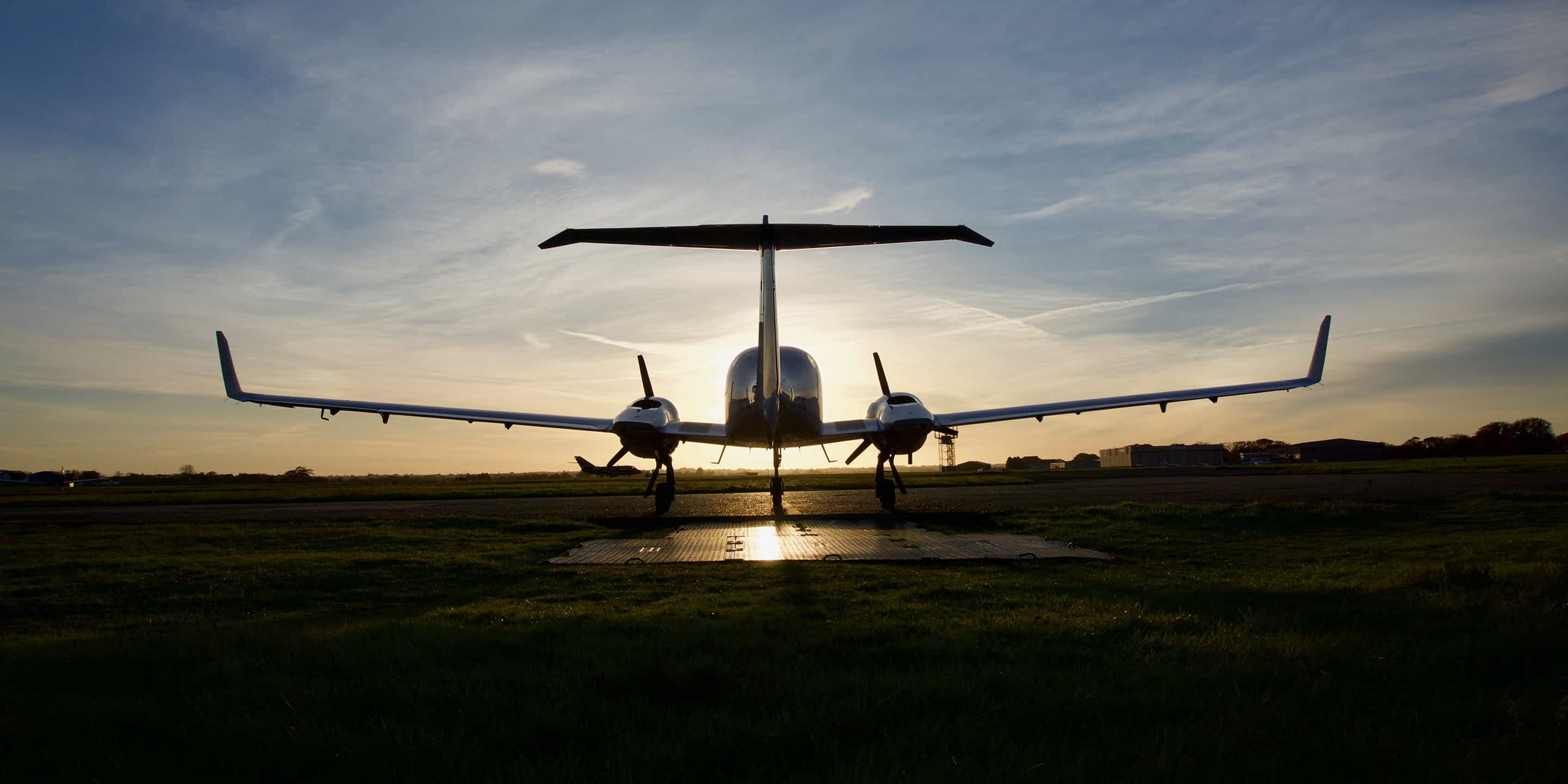 Diamond DA42