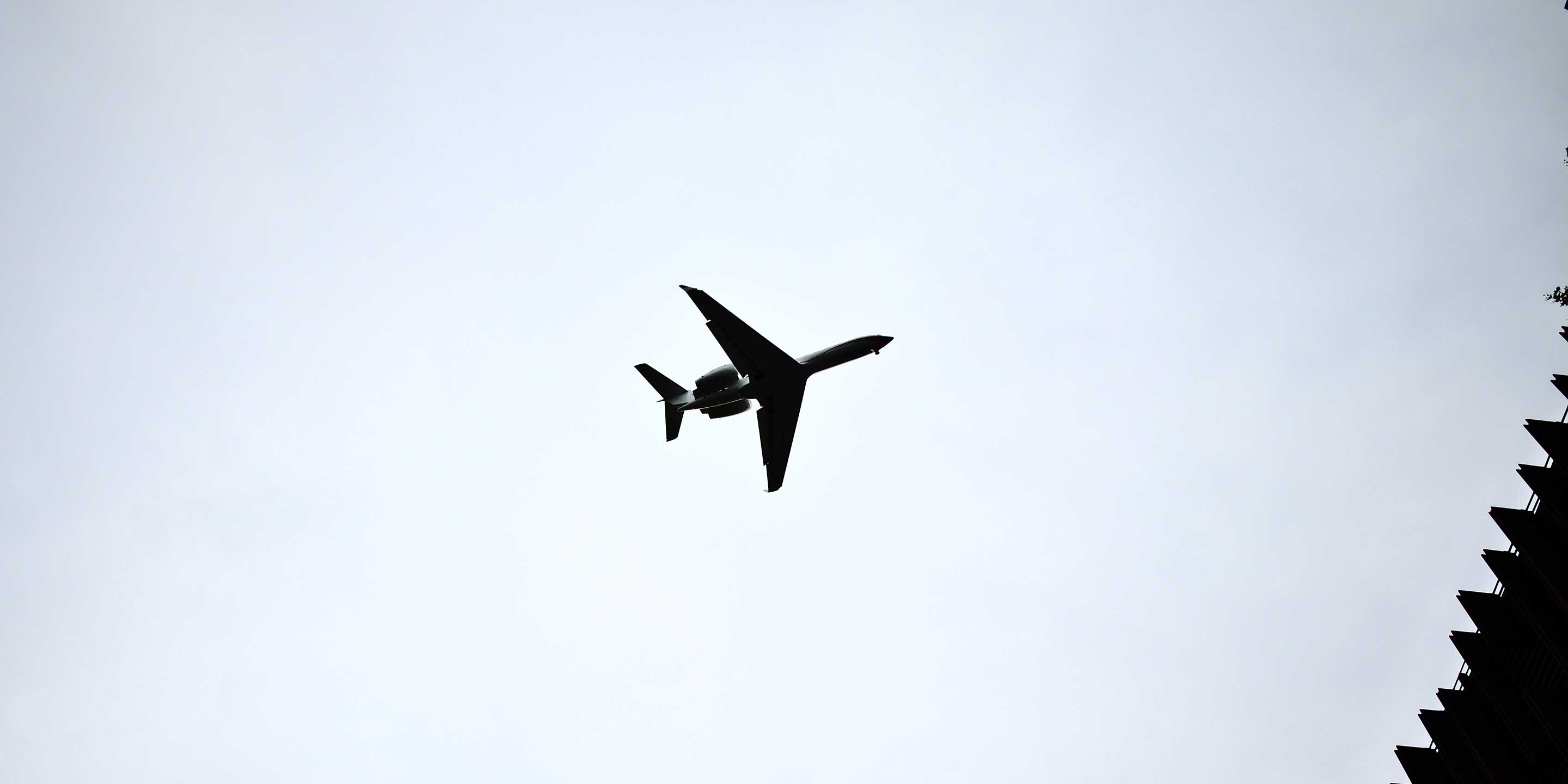 Gulfstream in air